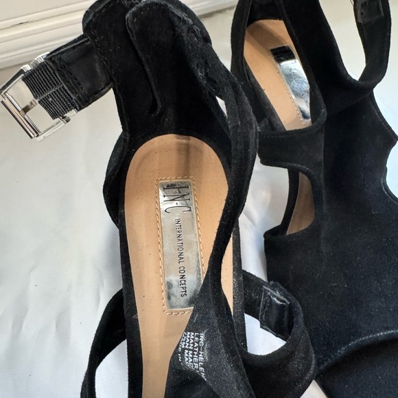 INC International Concepts Black Suede Sandals with zip closure - Picture 3 of 6